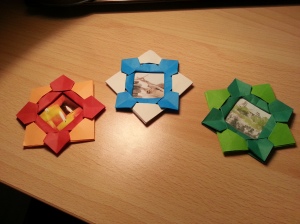 Origami : étoile dorée - La ruche à idées